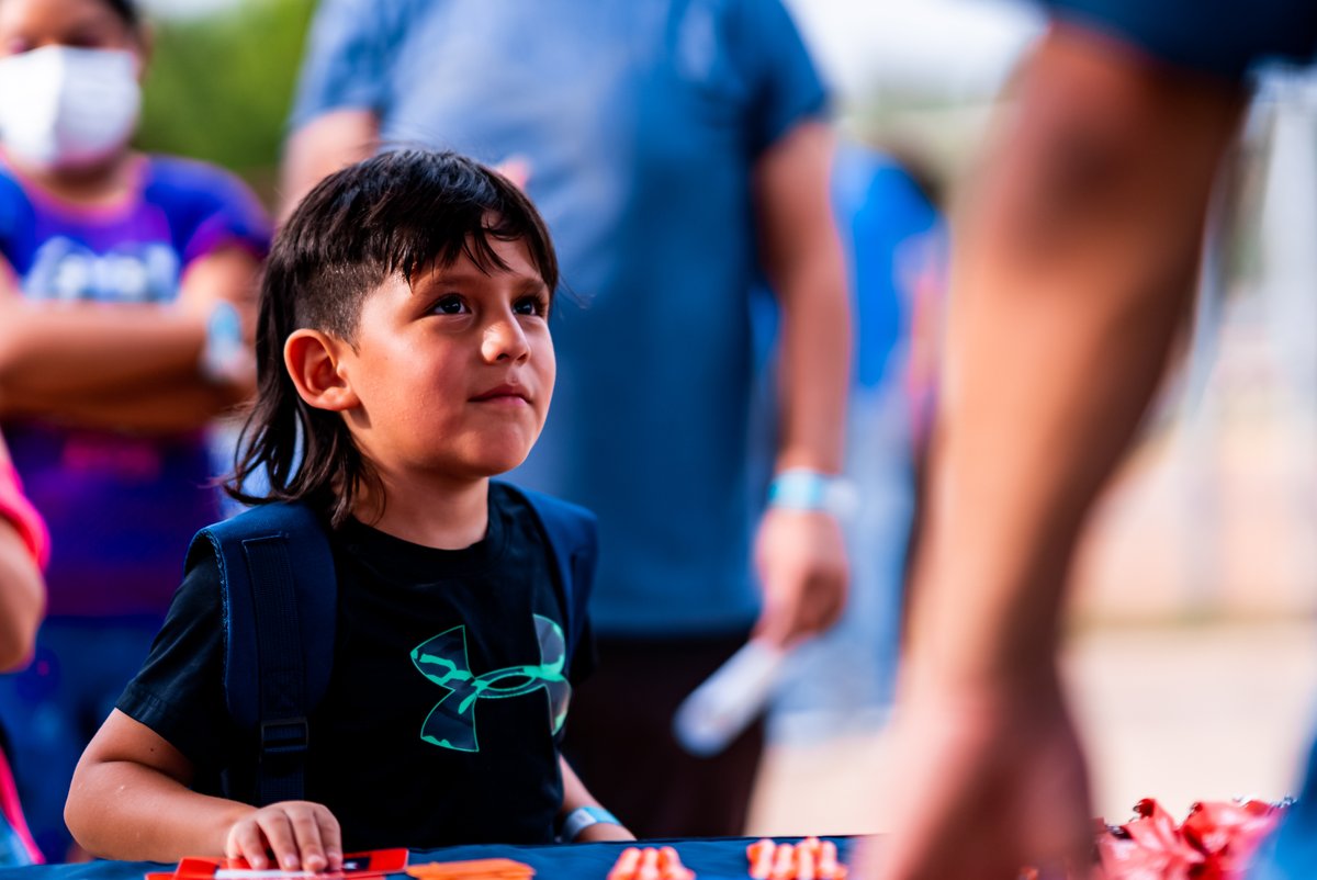 astros's tweet photo. Yesterday the #AstrosFoundation, Halliburton Charitable Foundation and Buckner International teamed up to donate 1,000 backpacks with school supplies to help children in need from Buckner locations. https://t.co/9iSl4OGr0E