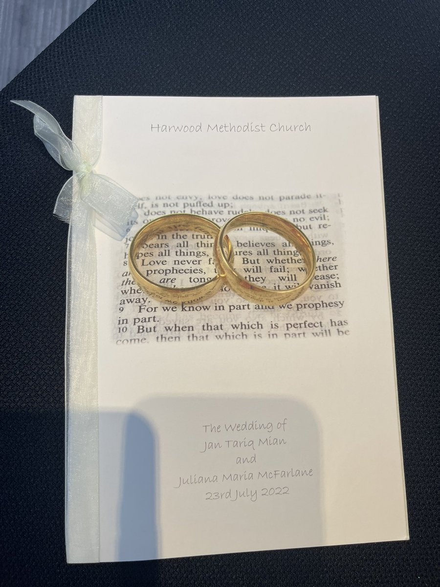 Johnathan E tweet media