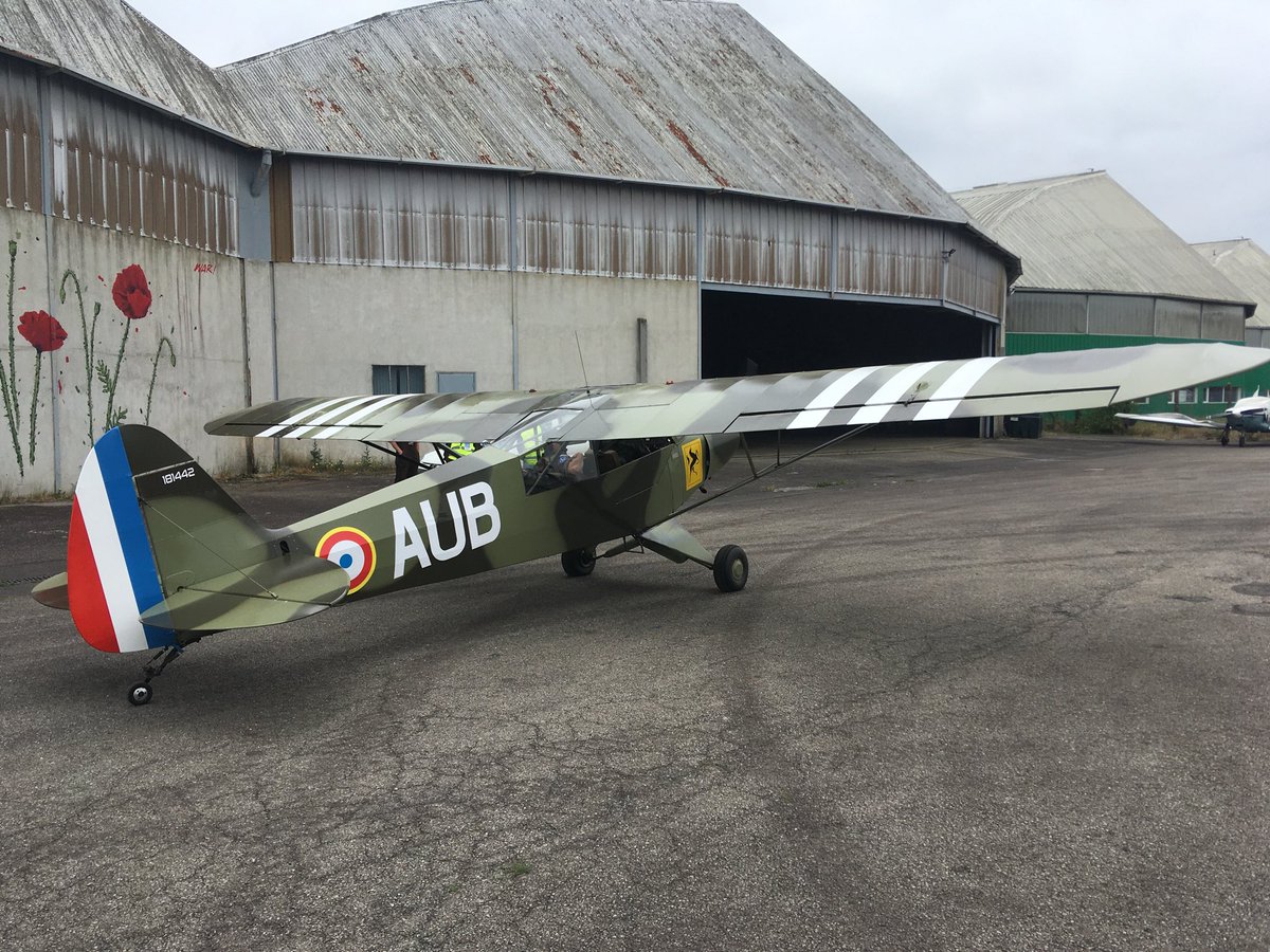 Evil_X_'s tweet photo. There’s only one good answer for this Piper PA-19 #HotOrNot #acriv #lfrn https://t.co/c7dna1sHxh