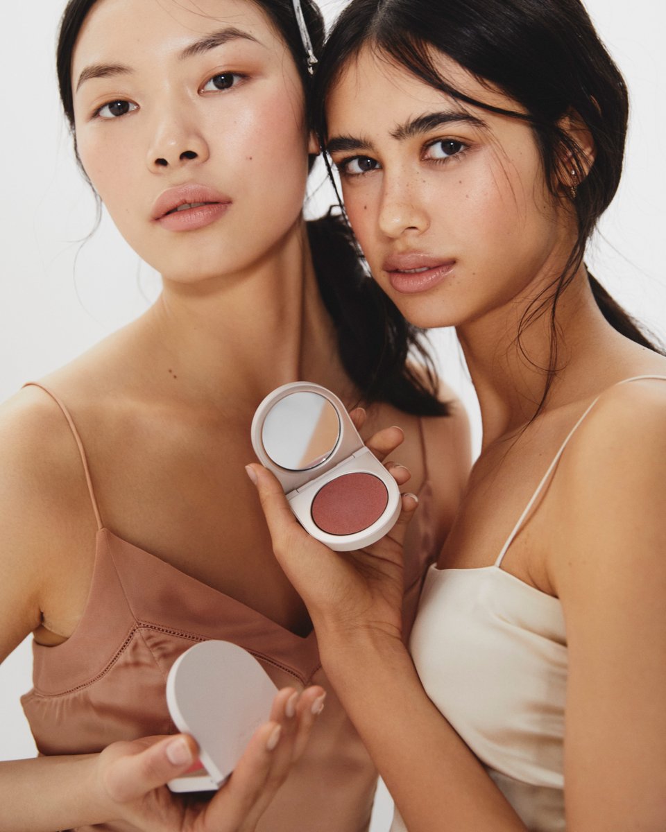 roseincofficial's tweet photo. New shades of our bestselling cream blush have arrived. ​

Meet Camellia (mauve), Delphine (muted peach), and Daylily (rich taupe) now available at https://t.co/C9MzhHHg3o. ​

Are you excited to try them? 
#RoseInc #RoseIncComplexion https://t.co/pMLGGI6WJc