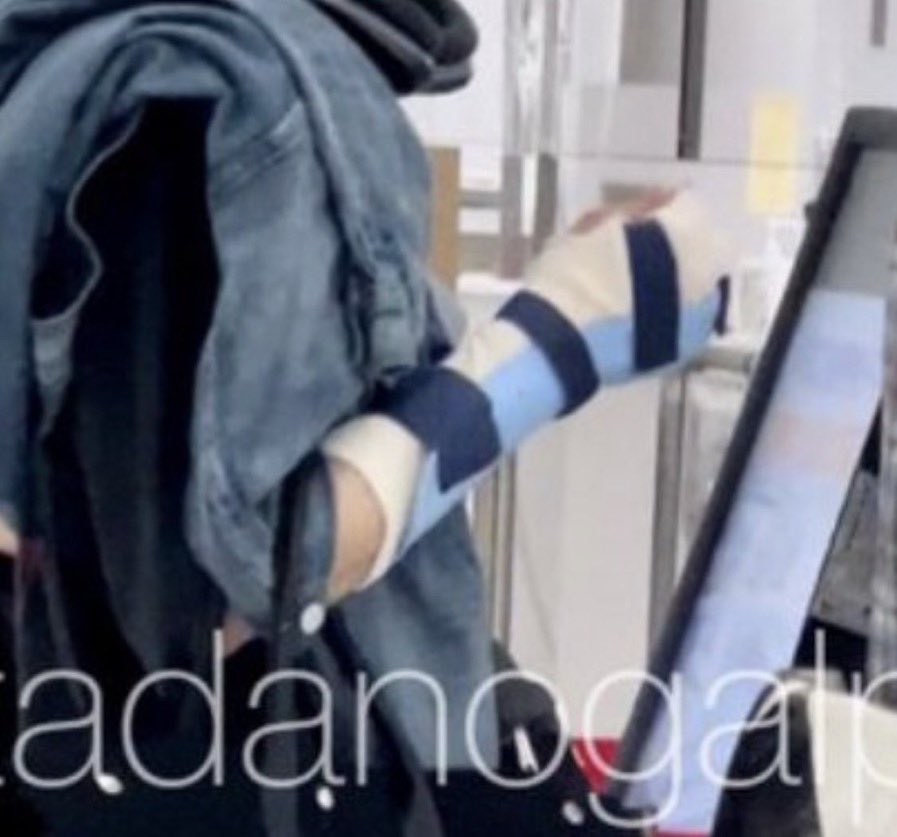 lixieflufff's tweet image. stays will not celebrate the bday knowing the kids are still injured, tired, and overworked. we are not kidding rn division 1. we are willing to sacrifice stay anniversary for the kids to rest and that&apos;s the biggest request we ask of you and skz.

#아육대폐지해
#LetStrayKidsRest