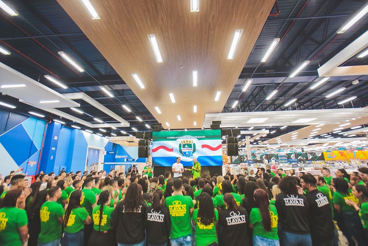 Dr__JHC's tweet photo. Fala, gente!

Sabadão e é dia de inauguração da Havan, em Maceió! Eu vim conferir de pertinho!

O empreendimento já chega gerando mais de 200 empregos.

Gerar oportunidades para os alagoanos também faz parte do Lado Bom!

#DrJAC #Havan #Maceio #Alagoas https://t.co/Mnv087wnWf