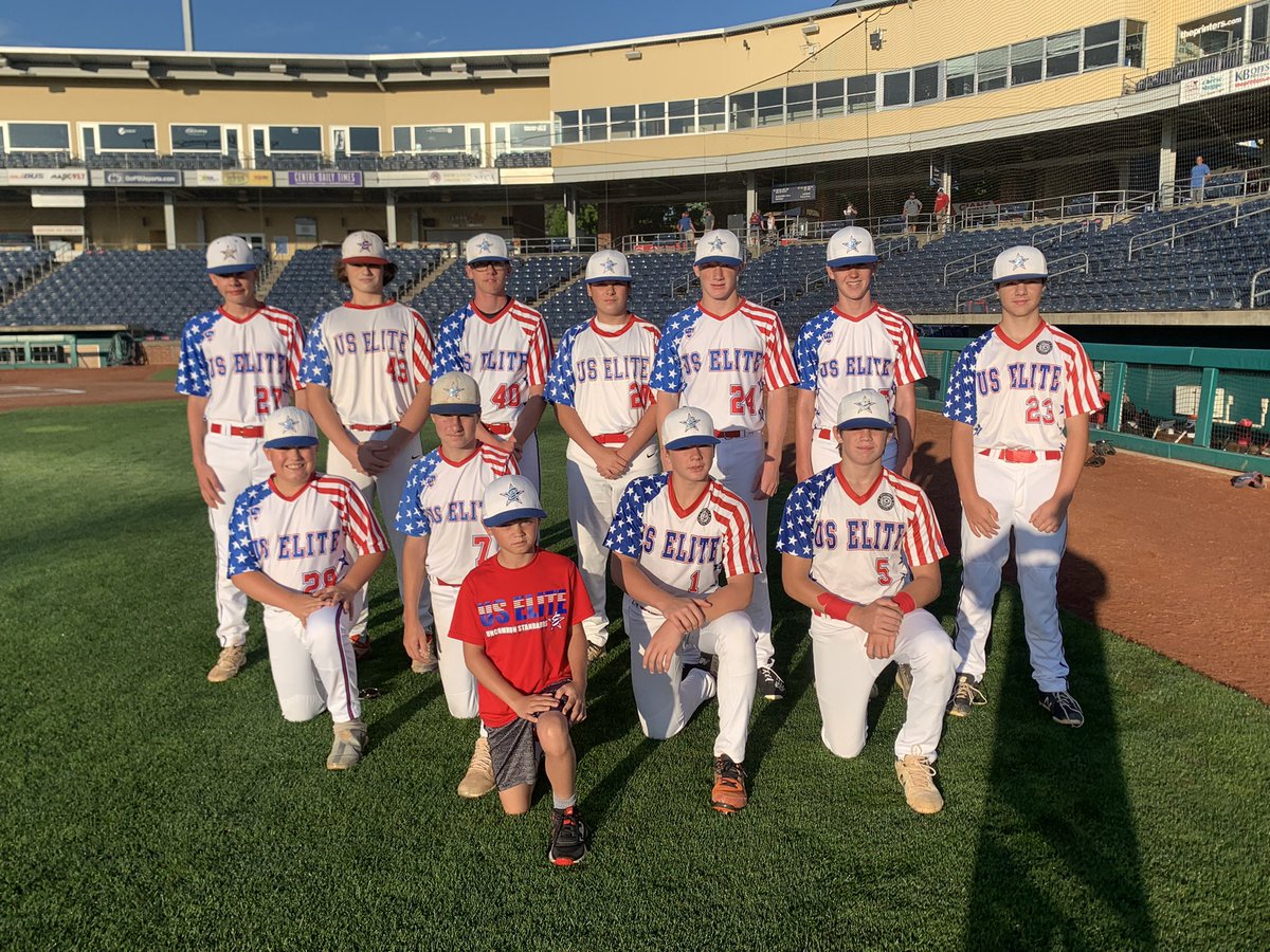 tott1443's tweet photo. US Elite 14U/Pa ready to start game here at PSU @USElitebase https://t.co/ErVnSBmveS