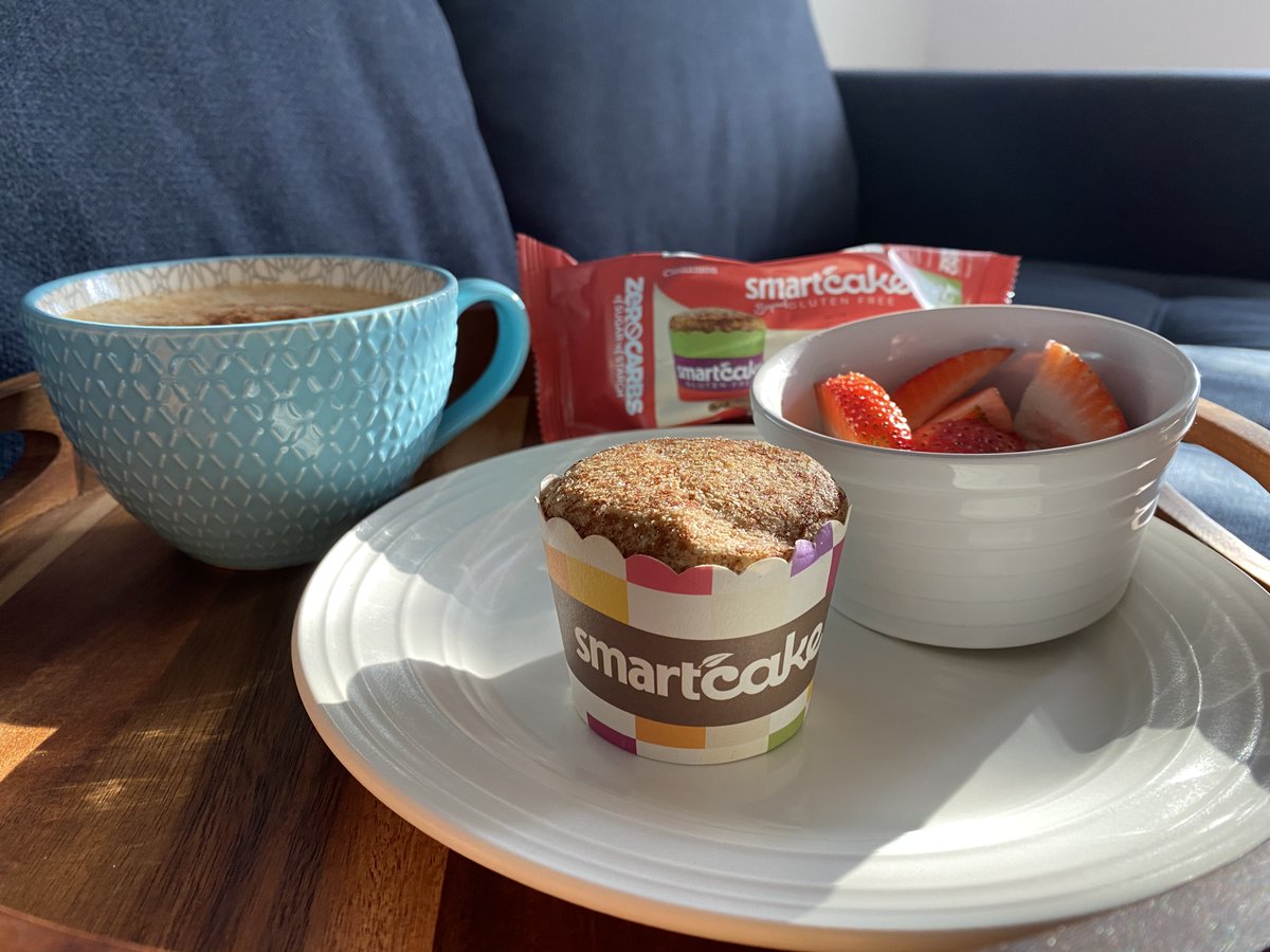 SmartBaking's tweet image. We seriously can't think of anything better than waking up to cake for breakfast. 😍  #Breakfast #BreakfastIdeas