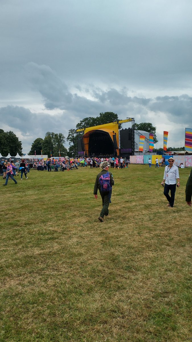 mrfodenbrass's tweet photo. Queen Symphony in scone palace today. https://t.co/N8LMpPbl8g
