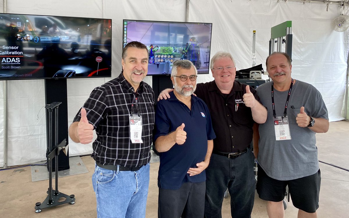 TechScottBrown's tweet photo. With my fellow instructors teaching ADAS Technology at the #mobilizesummit in Temecula Ca this week. @UrMechanic @getshopware @CDAutoService @DiagNetwork @chabot_auto @GMASEPShoreline @CitrusAuto @AESwave https://t.co/1QQDGDPrYL
