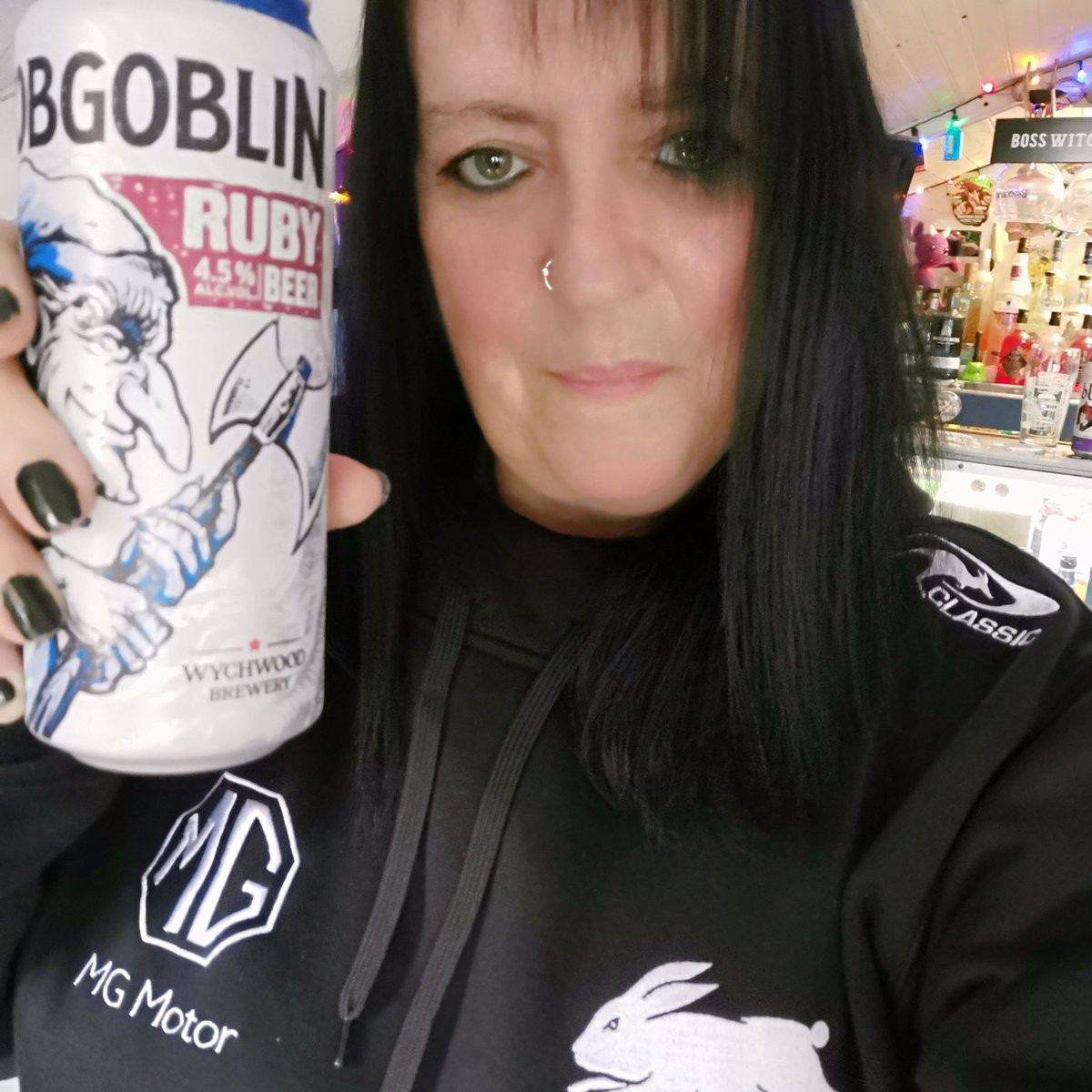 Cheers all 🍻🍻 drinking a Legendary Hobgoblin Ruby beer by Wychwood Brewery 🍻
🐇❤️💚🐇🎉🎉 Great game today Rabbitohs 🐰 excellent win 🐰🐇❤️💚✌️
#GoRabbitohs
#proudtobeabunny
#gothebunnies
#souths
#southsydneyrabbitohs
#NRL
<a href="/HobgoblinBeer/">Hobgoblin</a>
<a href="/SSFCRABBITOHS/">South Sydney Rabbitohs 🐰</a>