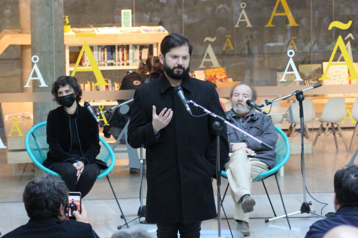 Centro Cultural La Moneda tweet media