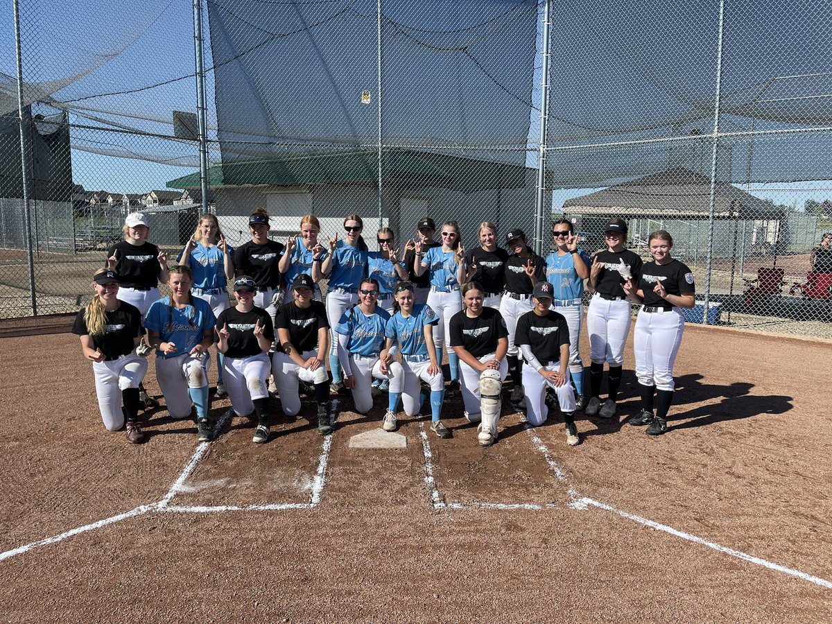LLABDistrict7's tweet photo. Senior Softball Canadian Regional - Deciding game today! https://t.co/8yNDT8wxNf