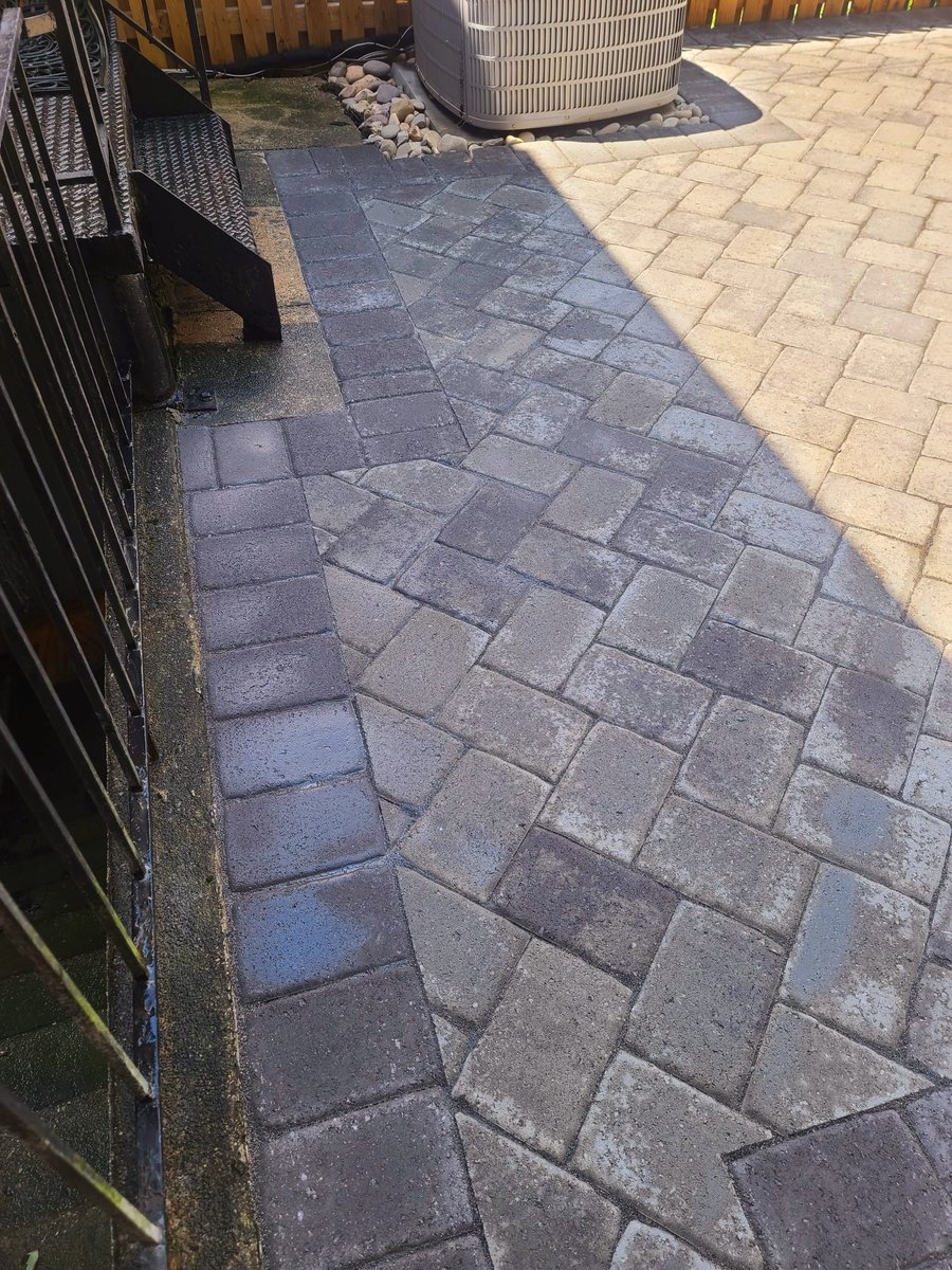 PaversWallsMD's tweet photo. New #patio #RodgersForge #Baltimore #PatioBuilderMD https://t.co/u23ngulnNu