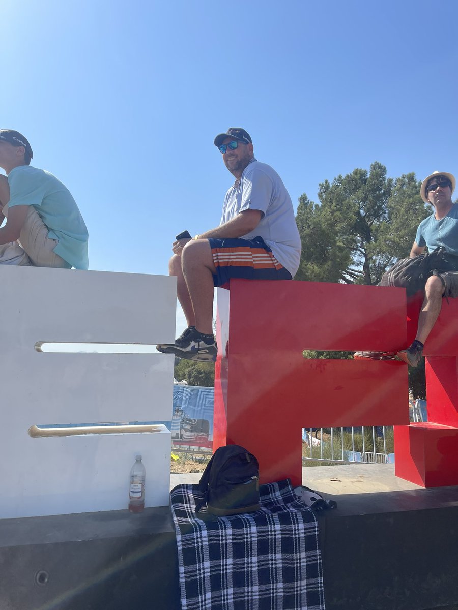 Well Aron can truly say he has sat on top of France lmao 🤣

#frenchgrandprix #formulaone #formula1 #vanlifeeurope #vanlifecouple #vanlifevloggers #vanlifestories #vanlifetravelcouple