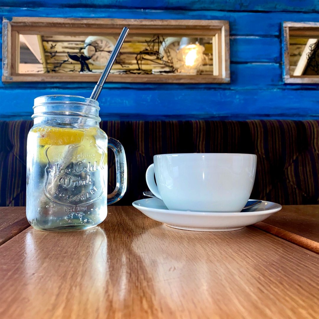 Straw On The Go

One of the best thing about the SeaPigs reusable straw (besides being great for the environment), is the little carry case complete with clip to easily attach to your bag, belt loop or keychain!

Get your straw today using the link below:
seapigs.co.uk/shop/seapigs-r…