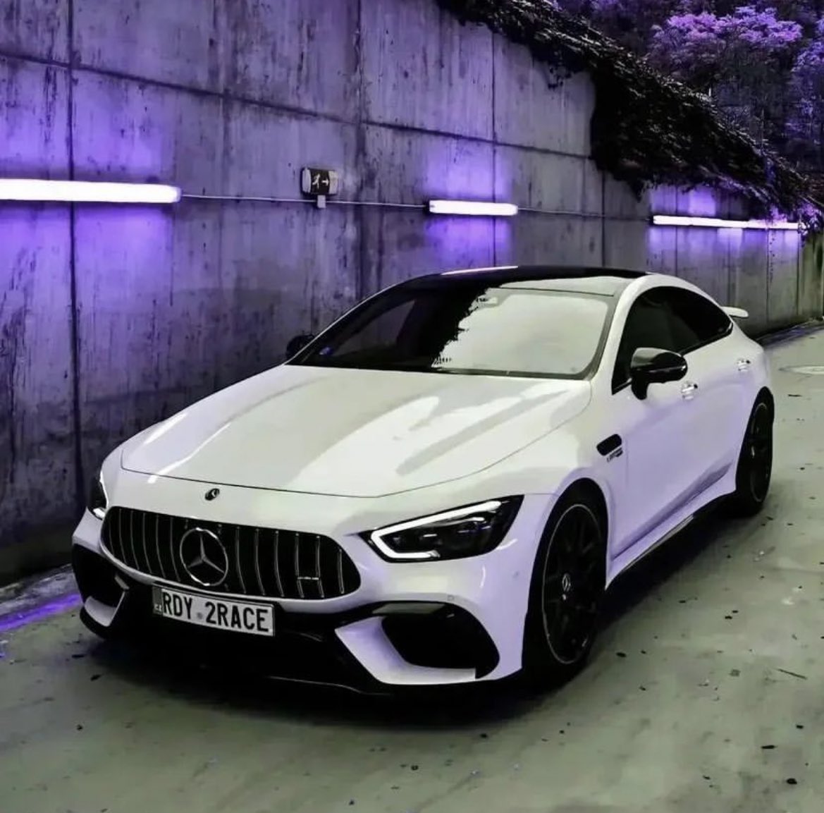 LuxuryCars365's tweet photo. Mercedes-AMG GT63s 😈 https://t.co/XpwyoR3iEj