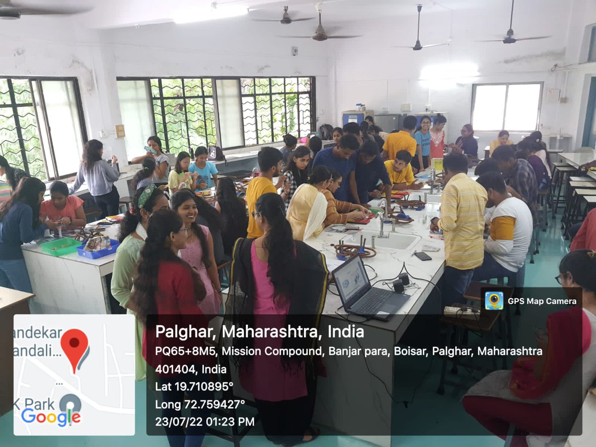 dranuharshal's tweet photo. #AMR awareness among friends, family, batchmates n more by students who gave suggestions about disposal methods for unused antibiotics understood what it means 2co-exist, gave answers of how microbes are useful n how we can ensure to take steps that will help us stop this menace https://t.co/b7QwYAUP9g