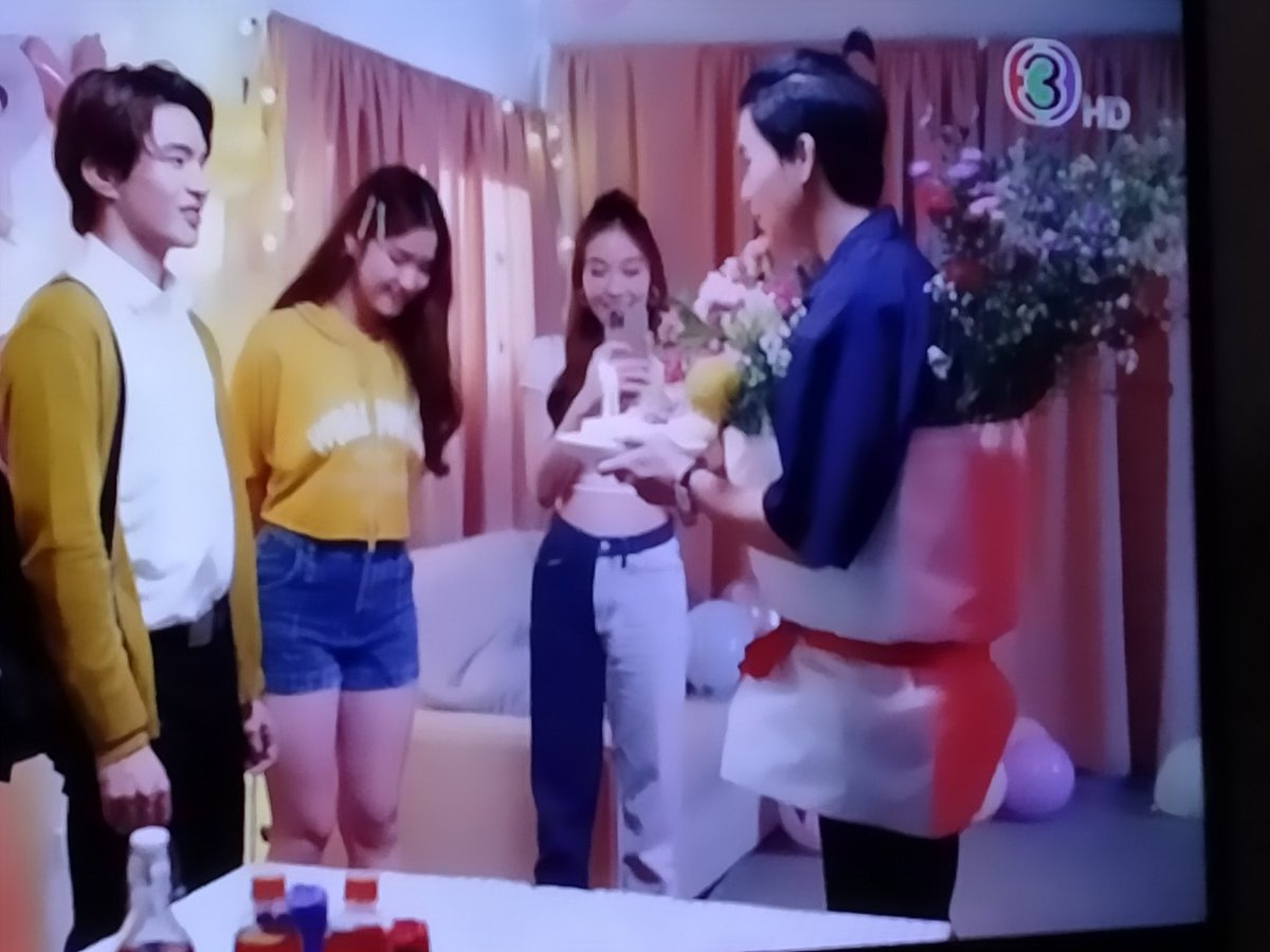 WisetsriApinya's tweet photo. เซอร์ไพรส์น้องคิม แบบแทบช็อค😅😂#mysecretloveEP8 https://t.co/ciwwUW5s0u