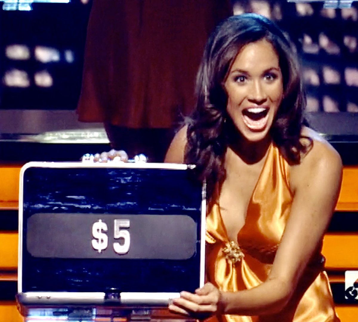 MontecitoPolo's tweet photo. @BaronessBruck Her biggest Hollywood accomplishment: The Duchess of Deal (or No Deal). #briefcasegirl #yachtgirl #meghanmarkle https://t.co/hYAWhpeWMy