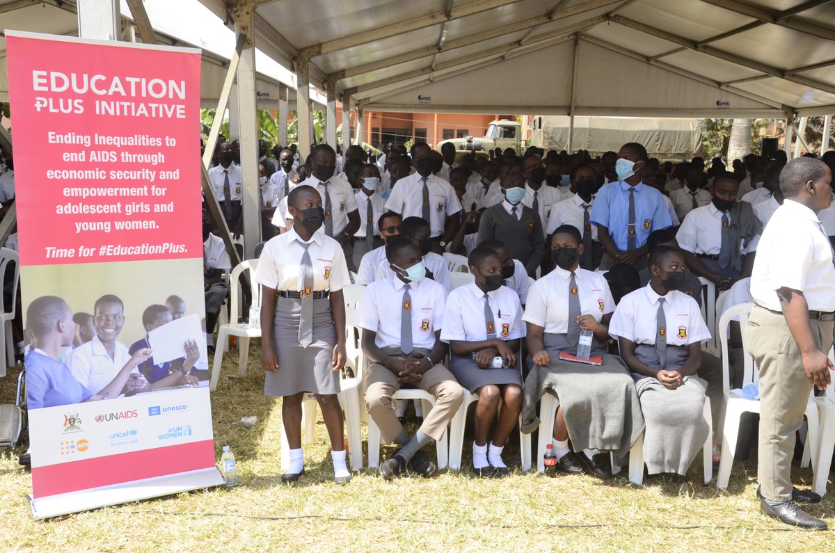 UNAIDS_UG's tweet photo. As a follow up on the launch of the Teenage Pregnancy campaign and @EducPlus2025,  the @OAFLAD  organized a youth summit 'My life, my responsibility' aimed at empowering adolescent girls and boys with life skills for making informed decisions. This was held at Mengo Senior school https://t.co/zP4AI2uIKv