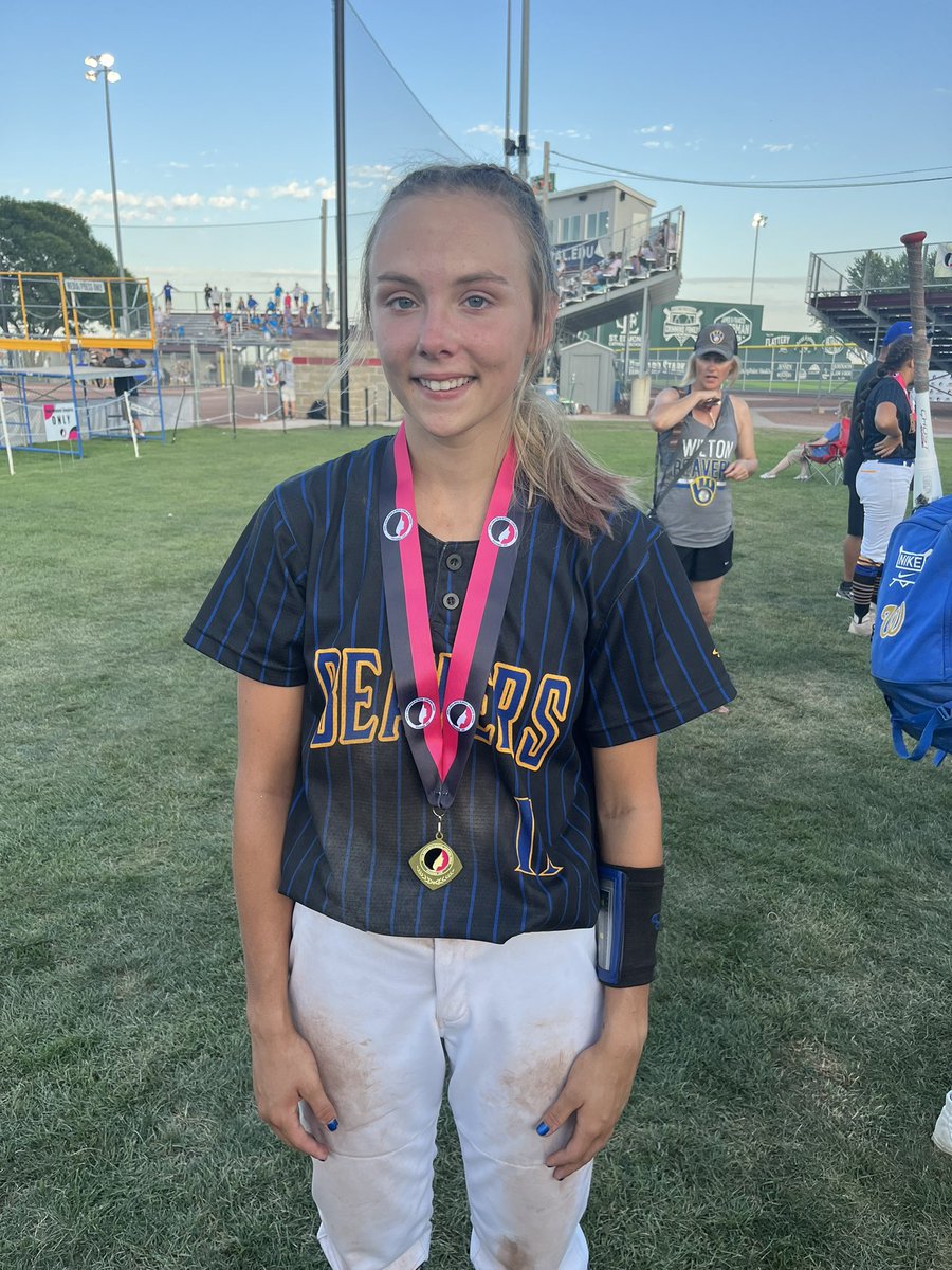 Congrats to Junior Taylor Drayfahl for being named the class 2A All-Tournament Captain!!! Taylor hit .833 with 10 hits, and no errors in the field. Way to BALL out kid! We are so proud of you 💙🤘🏼🥎