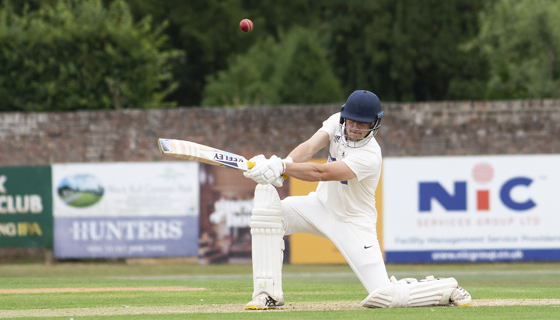 ice_photography's tweet photo. A 128 run victory for @York_C_C against Woodhouse Grange in the @HuntersYLN 
Jonathan Moxon 6 for 25
Duncan Snell 67 &amp; Finlay Bean 67 🏏 https://t.co/fb84UnZYnK