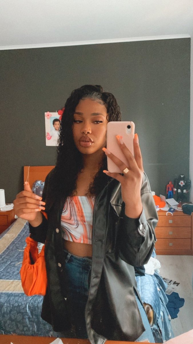 NonoFernandes6's tweet image. 🖤🧡