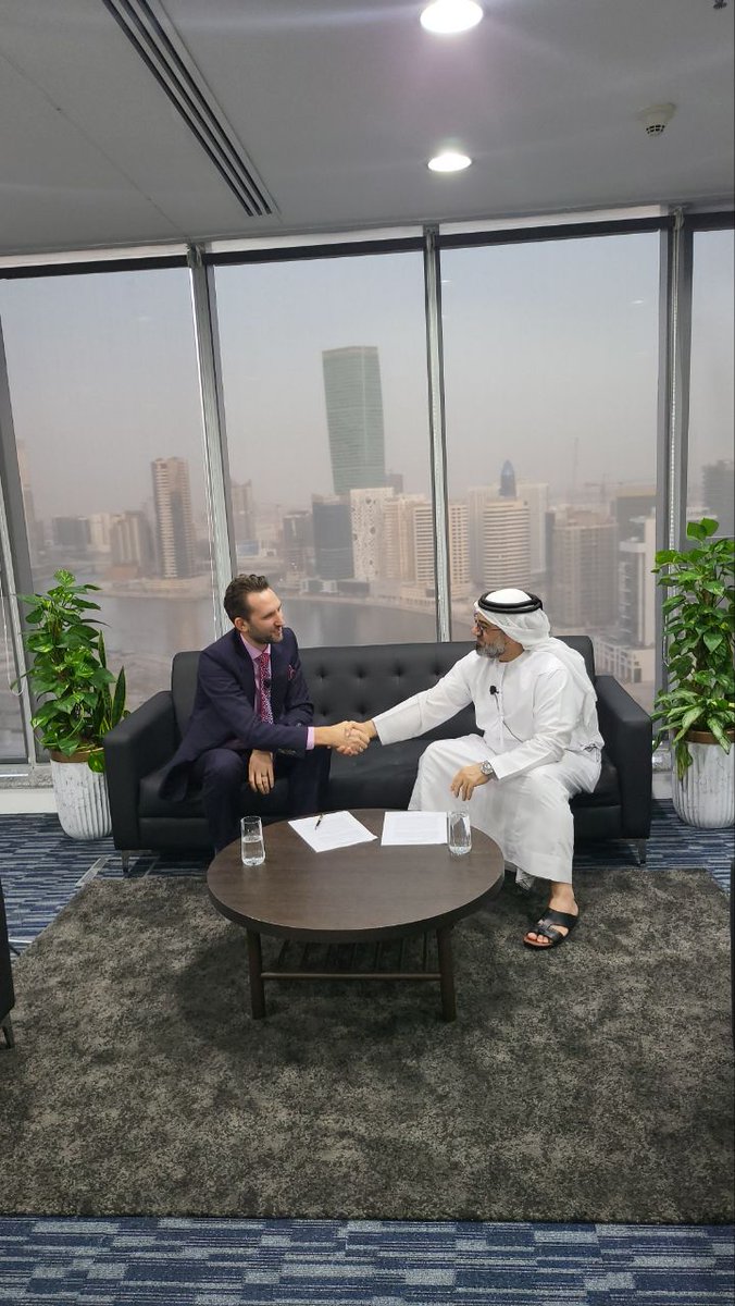 ArmandsRWA's tweet image. #Cryptounitofficial 
Contract has been signed
Thank you everyone for beeing part of this historical moment! 
Now let&apos;s see where it will take us. 
#Wcru #Cryptounit.cc #evorich #OneFamily #partnership #worldwidemovent