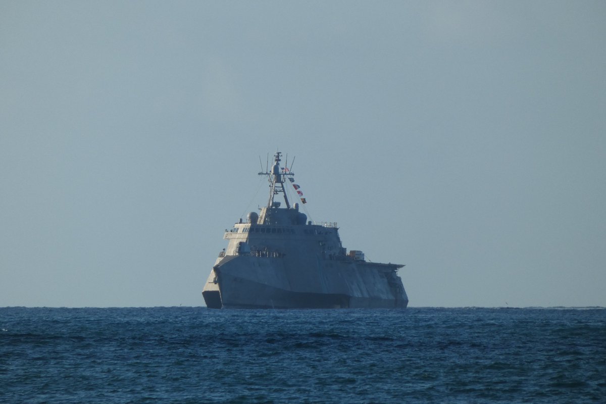 USS Tulsa (LCS 16) Independence-variant littoral combat ship coming into Pearl Harbor - July 23, 2022. #usstulsa #lcs16