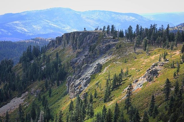Ellis Peak is a West Shore classic and an absolute must if Tahoe and wilderness views are what you are looking for.

Photo: instagram.com/firstnamepeter…