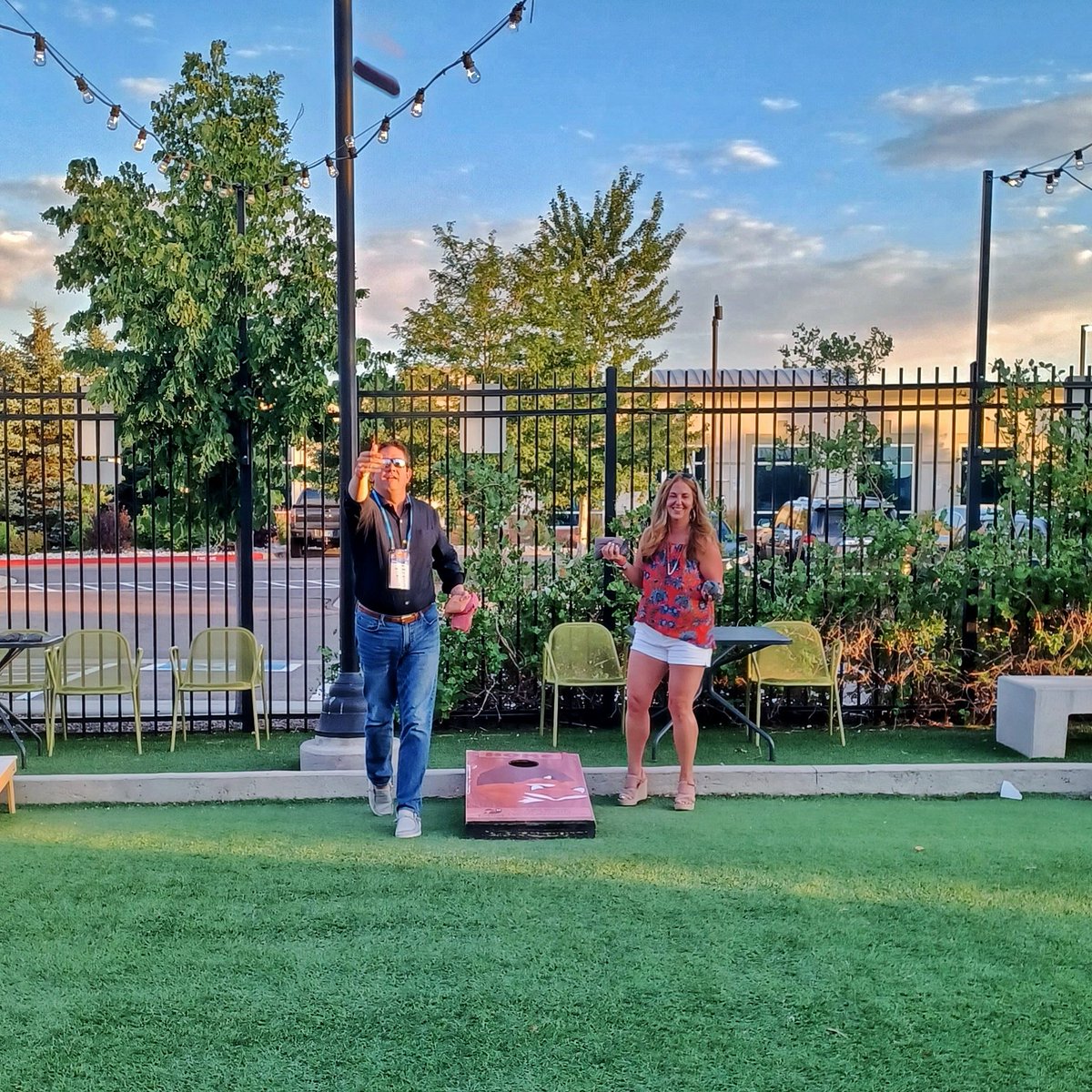 CommishHege's tweet image. A little R &amp;amp; R time after a long day of meetings!!  Melissa and Derrick were killing it!!  @MelissaCribbins #OregonCounties #NACO