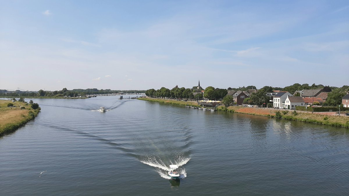 inja5248's tweet photo. vanochtend π΄ββοΈtocht langs de #Maas en door de #Maasvallei #MiddenLimburg π
πΈ #Maasvallei_Osen
πΈ #Lus_van_Linne
πΈ #sluis_Linne
πΈ #Wessem https://t.co/t3sVC81ppa