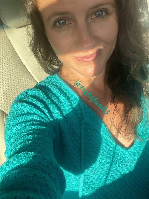 Happy Saturday 💥 https://t.co/kuWGAirJxR