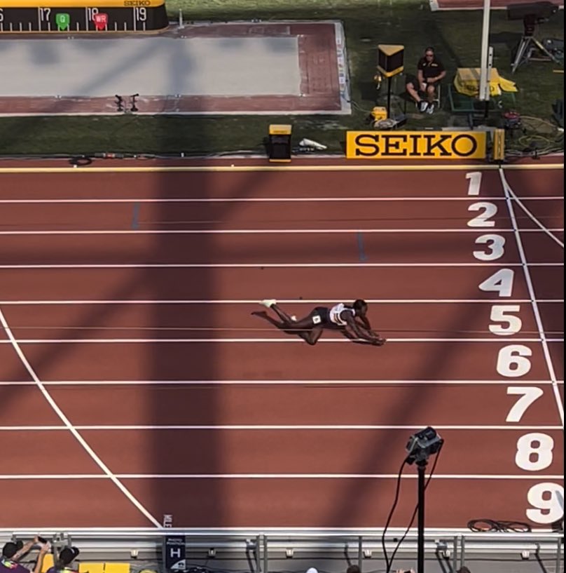 FYY-J0SUsAA_XXi?format=jpg&name=900x900