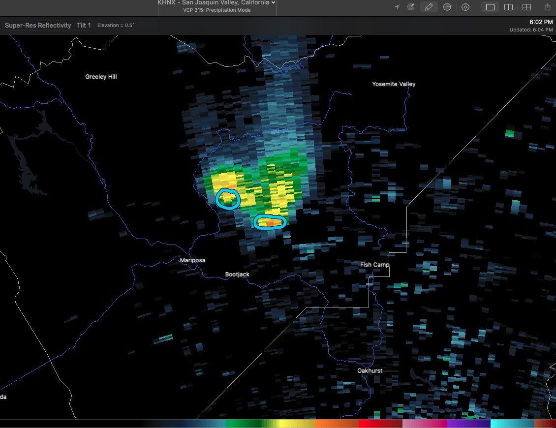 Weather_West's tweet image. Two primary heads (each with robust #pyroCu plumes visible on cameras and weather radar) on the #OakFire this evening, although all flanks are at least somewhat active. Fire is moving more in an upslope today (although growth continues in all directions). #CAwx #CAfire