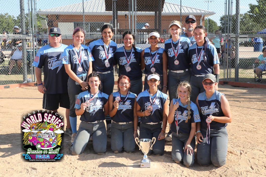 🏆Congrats to American Thunder SWY for placing 🥉in The 2022 FASA 16U World Series!! Great job! 🎉🌟#fastpitch #softball