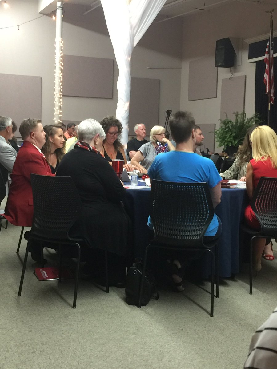 The man being inducted into the Independence County Area Hall of Fame. Congratulations <a href="/CanaanSandy/">canaan sandy</a>