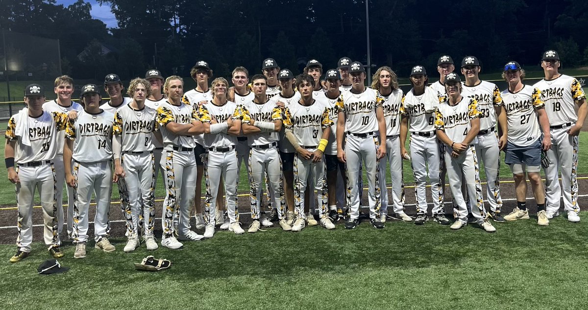 trey_daly's tweet photo. Very impressive run by the 2024 Dirtbags National to the elite 8 of the 16U PG WWBA. True testament to what a TEAM can accomplish. #WellDone #NameOnFront https://t.co/H5SCvGvjpI