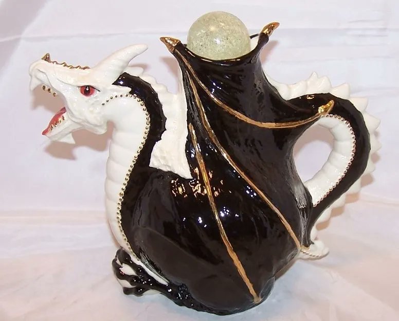Dragon Teapot, Tea Pot with Glow in the Dark Topper Click link to purchase: buff.ly/3Iw7GFh #dragons #teapot #dragonteapot #dragon