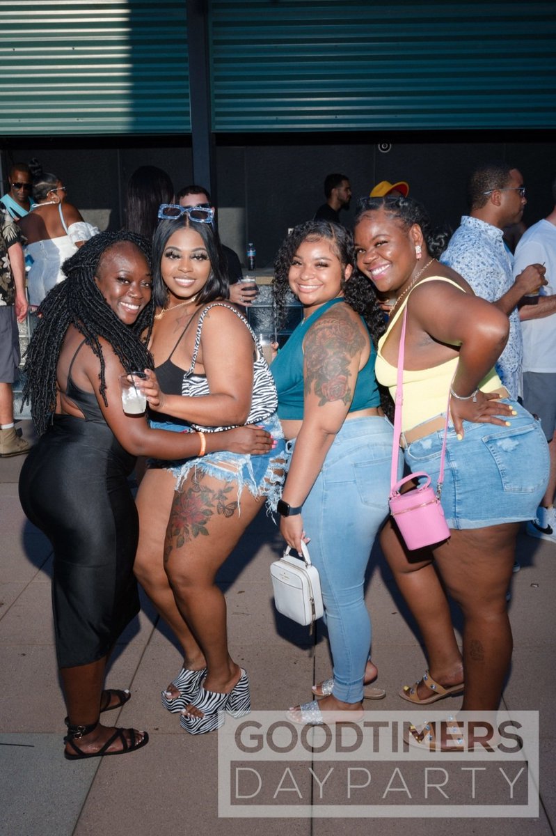 Tweets_SoPetite's tweet photo. #Goodtimers 😍😍 https://t.co/XKoI3ZT9qM