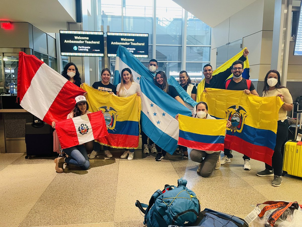 basurto993's tweet photo. We did it!! We’re here!! 😍😍😍😍❤️💙🇺🇸😢
@ParticipateLrng @MicheleMacumber @MichelleSiegli2 
#unitingourworld #PLOrientation2022 https://t.co/4QE97Oi6Vl