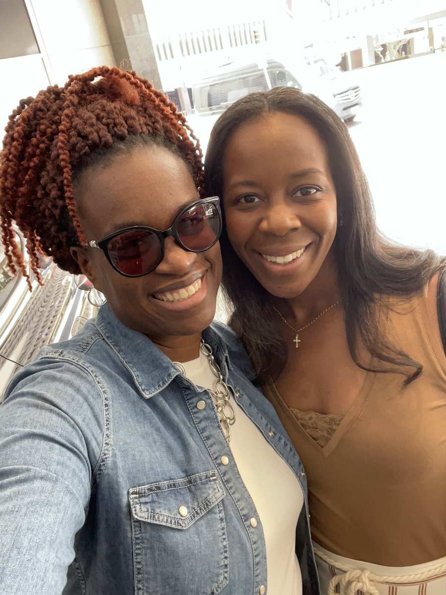 DrKKelly's tweet photo. The love and admiration I have for these women (and so many others not pictured), canโt be put into true words. They hold me down in ways that - Woochild. Additionally, the work that @Deidre927 and her team are doing at the @NCAA is truly life changing! #Grateful #NCAALearnLead https://t.co/Qpim3s4DUK