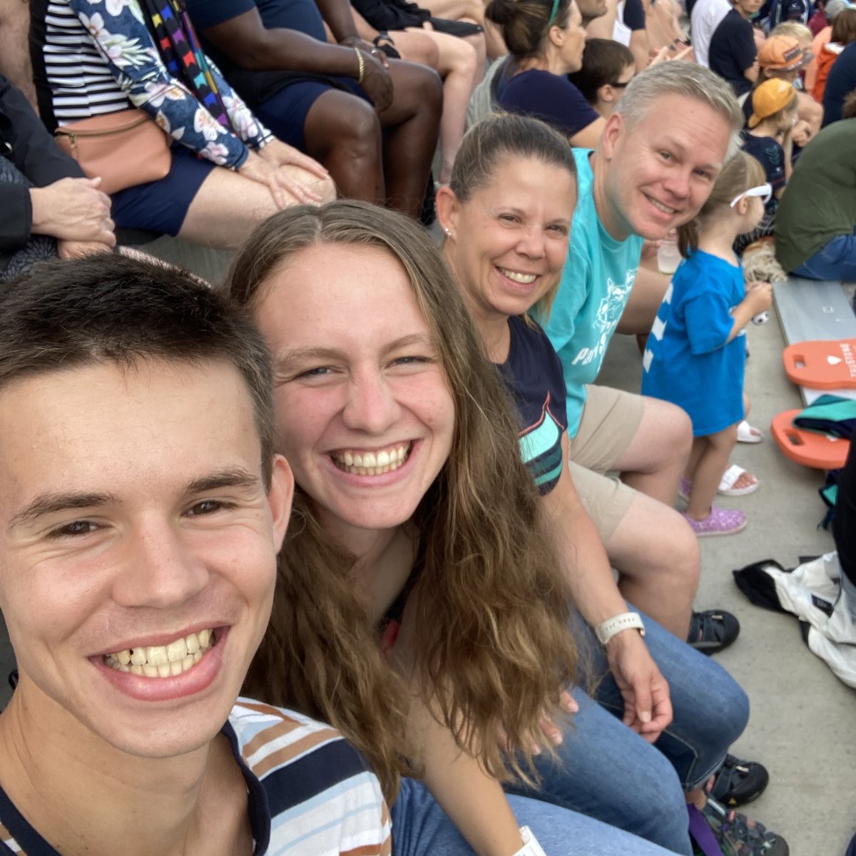 Stacy Paleen tweet media