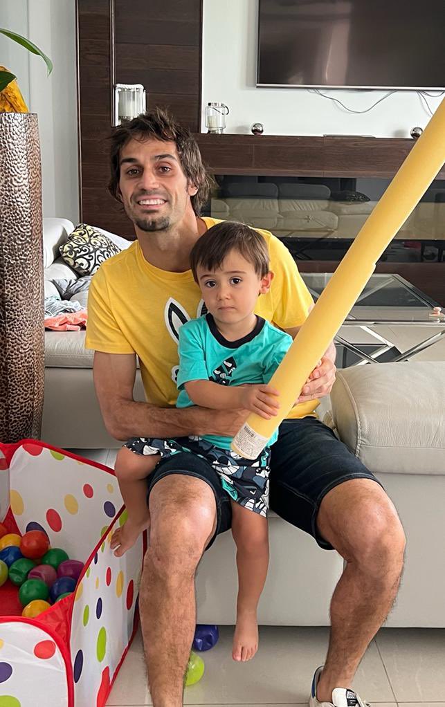A_Arribas5's tweet photo. Hoy hace 2️⃣ años que viniste al mundo para llenarlo de alegría y felicidad . Eres lo mejor de nuestra vida #Maxi @NuriaAganzo Te Queremos #family 🎂🎉🎊♥️👨‍👩‍👦 https://t.co/YEGB12eEfl