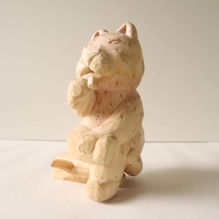 maephimpsi's tweet photo. process carving https://t.co/3RJI4ihCzl