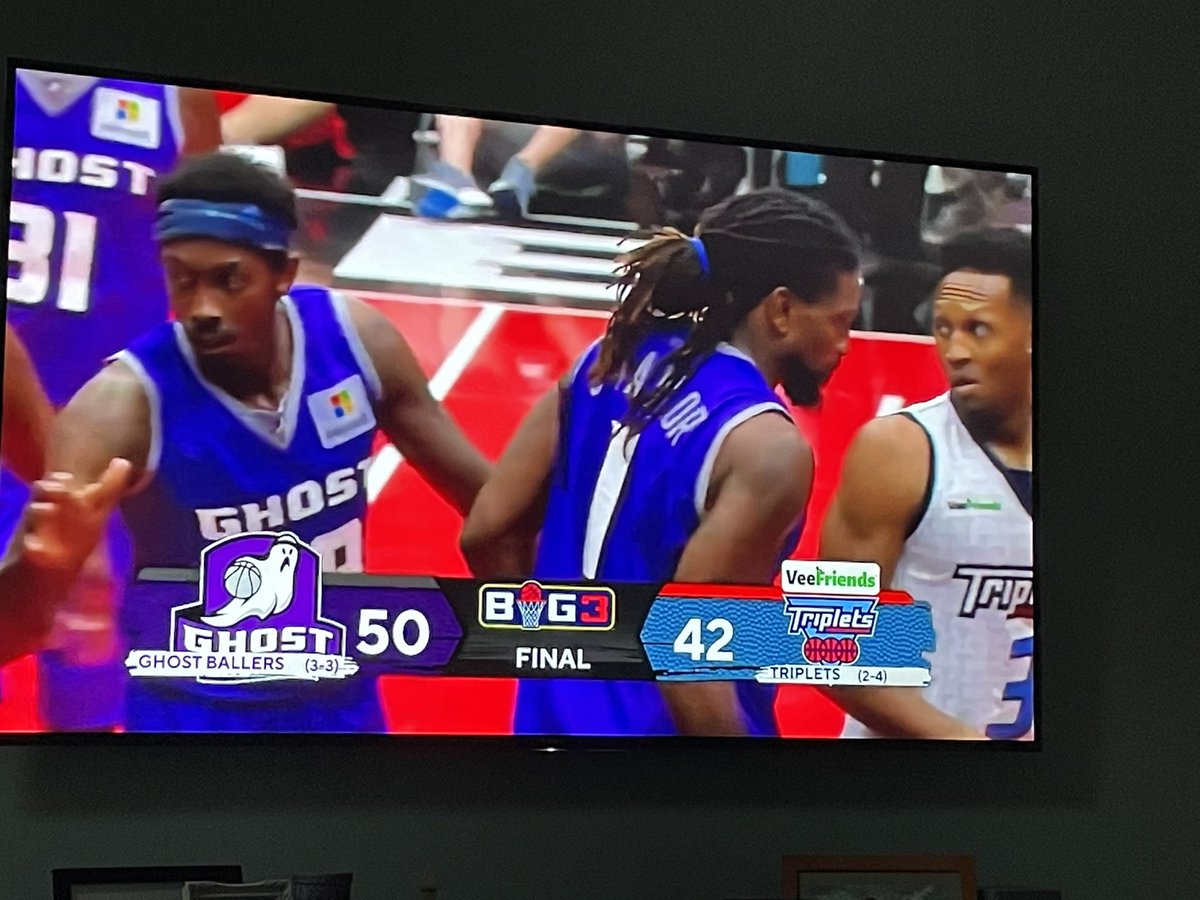 sdalynh's tweet photo. Great to see @88MikeTaylor and the Ghost Ballers back in their winning ways in @thebig3 play! GHOOOOOOOST https://t.co/eZaa92Rr0Q