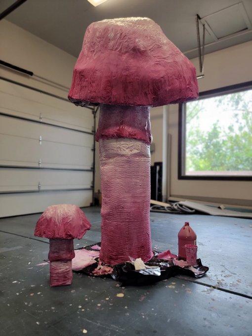 Watch Allie Eve Knox's leaked NSFW photo on TwXstars