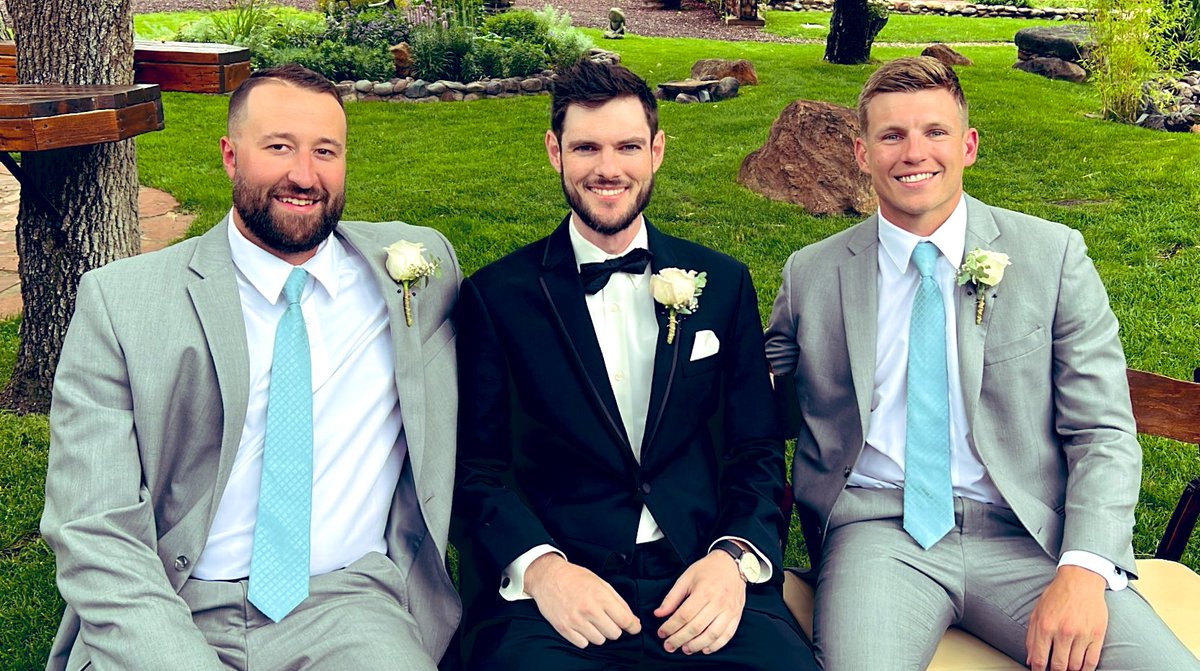 Coach_Peavey's tweet photo. Game Day. 💒 

@Coach_Troyer @ChaseAlkire https://t.co/bHiP0bq9n7