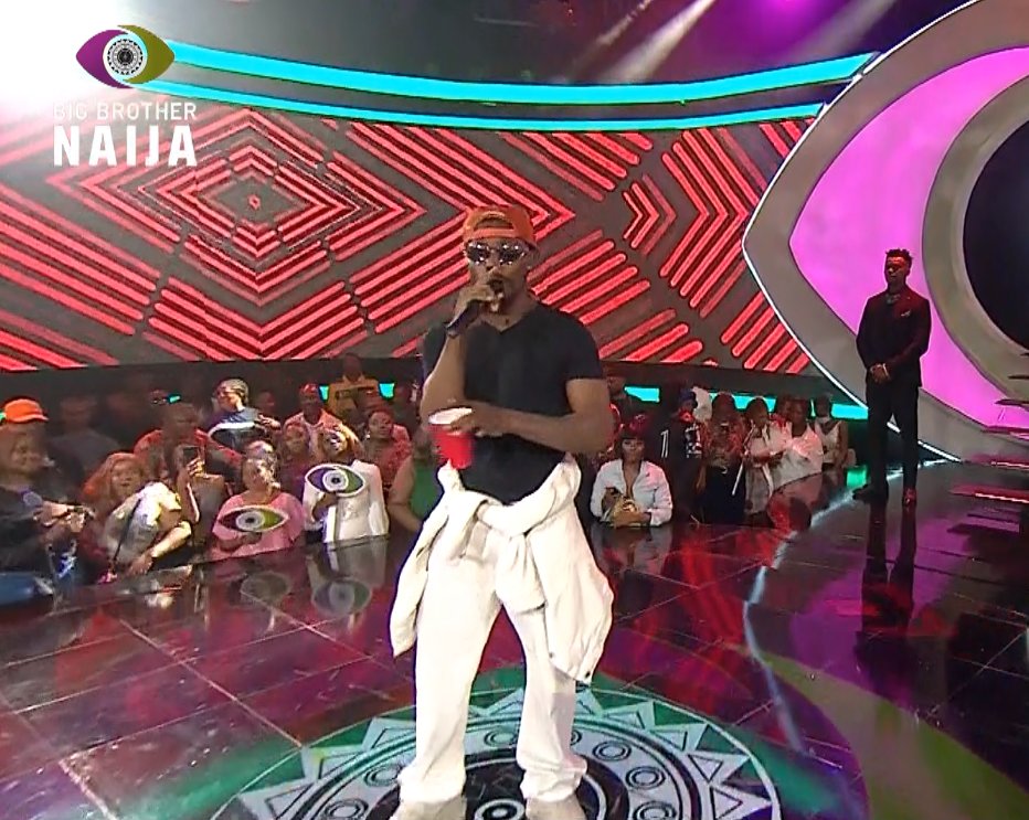 BBNaija's tweet image. “Palazzo, Jiggy, Big Brother...🎵" 

Closing the night in the same spectacular way he opened it, give it up for Ololade mi @asakemusik .🙌🏿 #BBNaija
🔗bit.ly/3vxbdOn