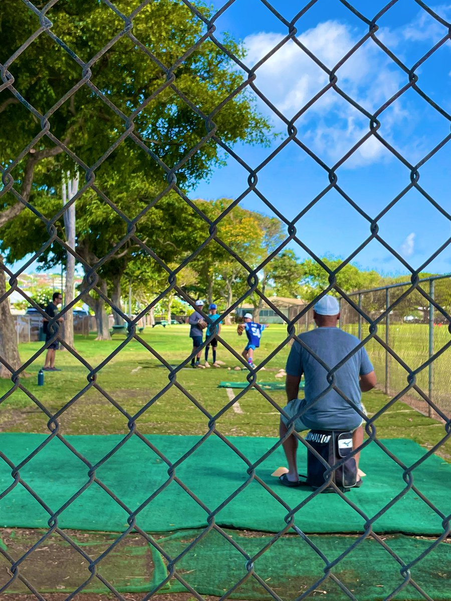 coconutkine's tweet image. Work hard play hard #pitchingpractice #coachayat
