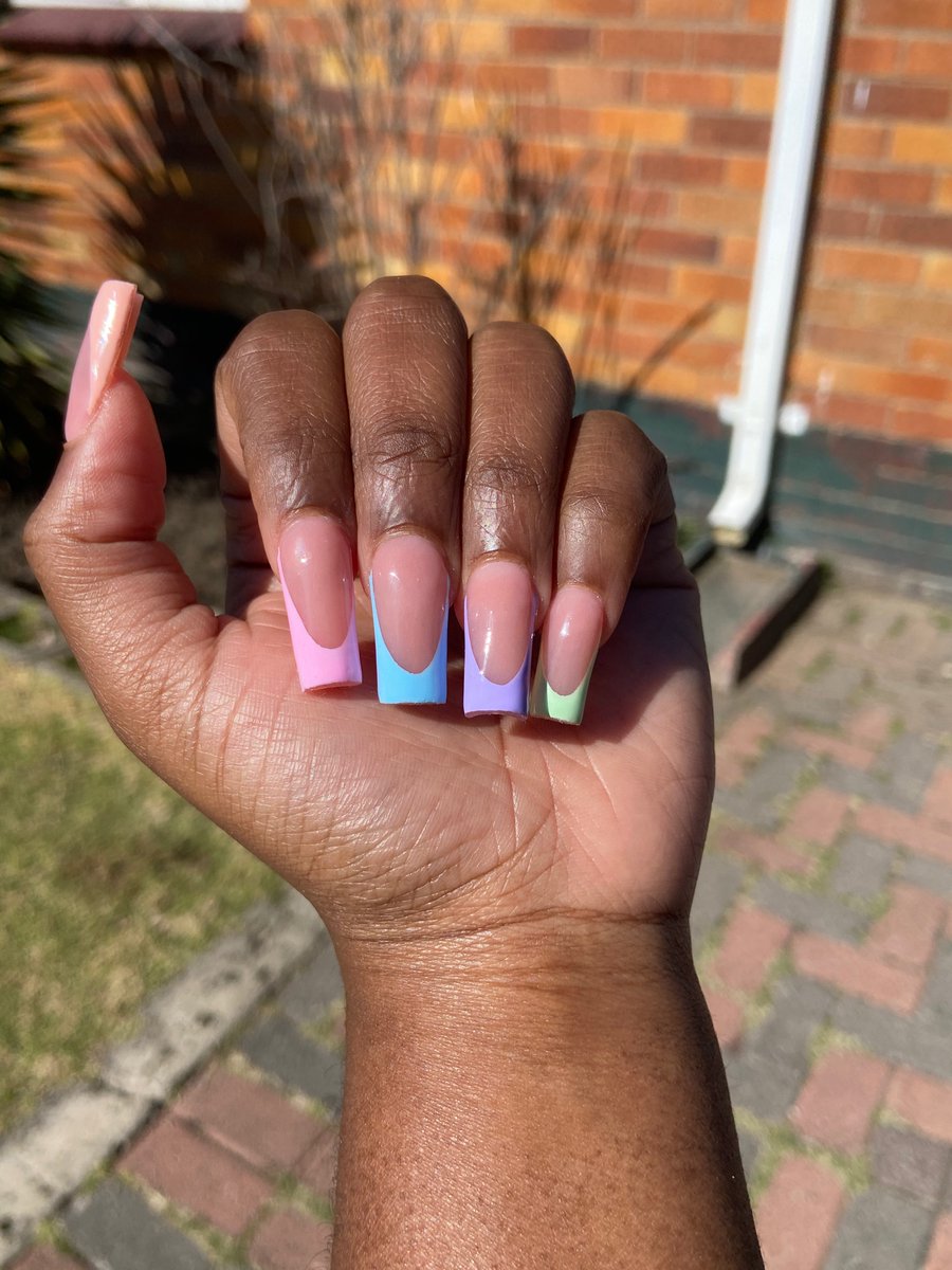 tintswalomlang2's tweet photo. Based in Johannesburg south near Southgate mall. WhatsApp me at 0637316818 to get you a bomb set of nails😍❤️.

Mihlali | Faith | Leeroy | Cassper | #samthingsoweto | Garankuwa | Jay Z | BB Naija | #GogoSkhotheni https://t.co/NS8c35KQ8d