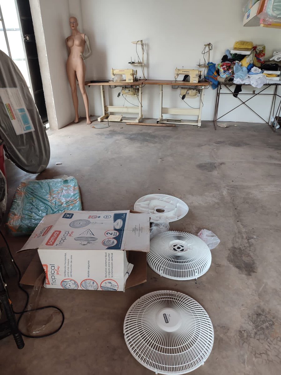 SandinoVictoria's tweet photo. Insólito! @COL_EJERCITO allana instalaciones de proyecto productivo de mujeres en proceso de reincorporación-Dama Verde en Pondores Guajira. Proyecto apoyado por @NoruegaenCOL y @ONUMujeres Además de que el gobierno no hizo nada por La Paz, ejército destruye iniciativa propias. https://t.co/Ao5o2n4rtw