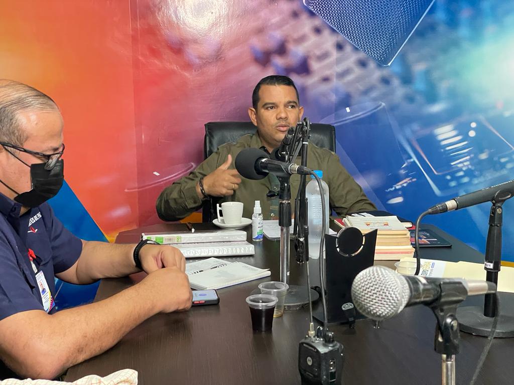 NoticiasFalcon's tweet photo. Gobernador entrega el parque ferial remozado e invita a disfrutar de la Expoferia Agropecuaria 2022⁣.

https://t.co/7cKan1Jjym https://t.co/CoBvvEkNlj